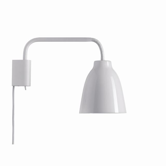 Fritz Hansen Caravaggio Read Væglampe - Elegant Design