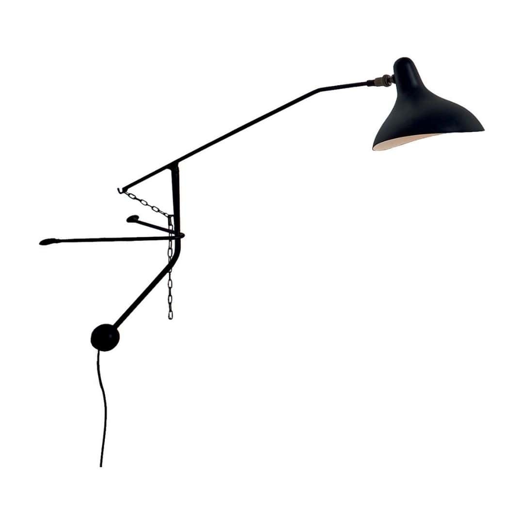 Sort Bs2 Mini Væglampe fra Mantis - Elegant design