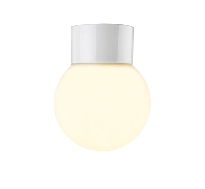 Hvid Classic Globe 150 Loftlampe Væglampe Ip54 Mat Opal - Ifö Electric Væglampe  - 7312906040107