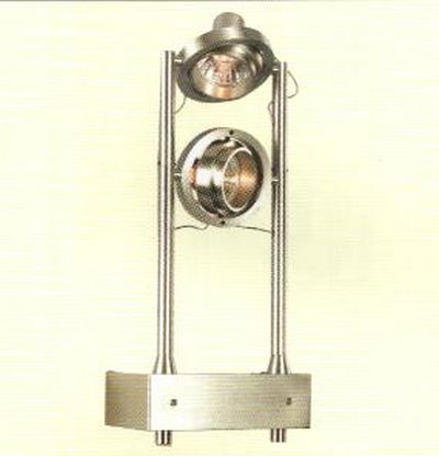 Trane 2ah Væglampe fra Tal Lighting - Eksklusiv Spotlight